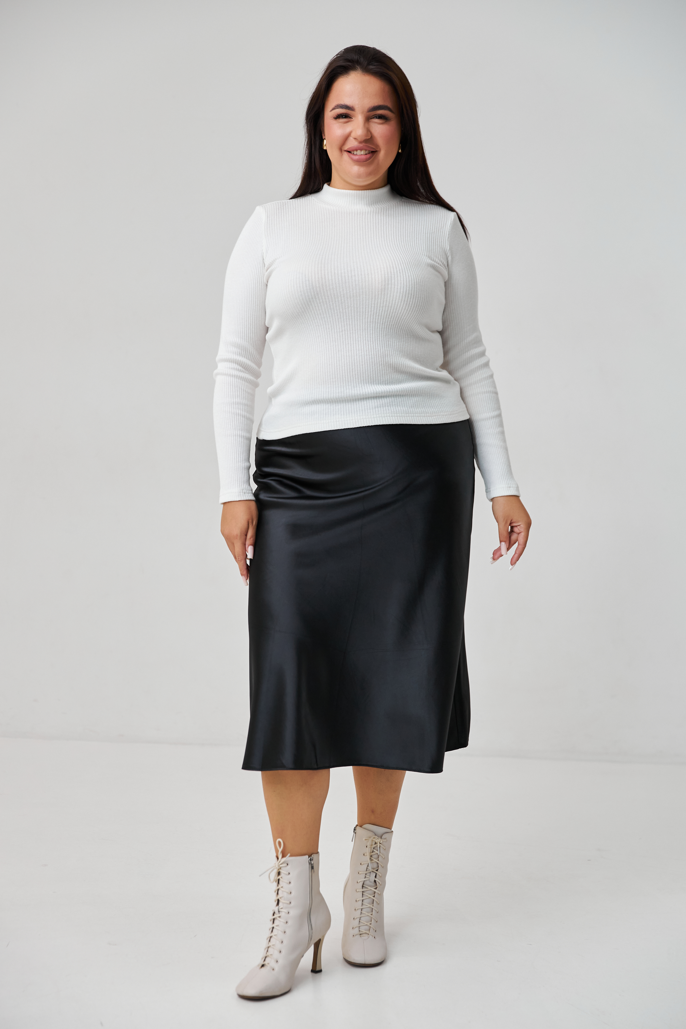 Картинка Спідниця міді чорна